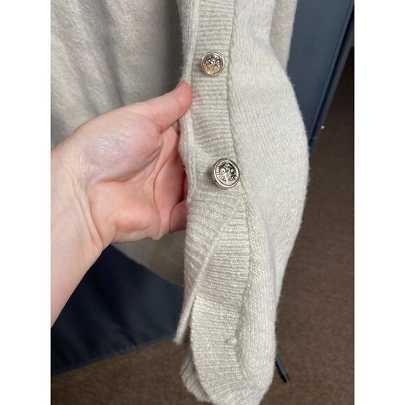 Ellos women’s sweater pullover with button detail, $25, 2x (b42) - Picture 4 of 8